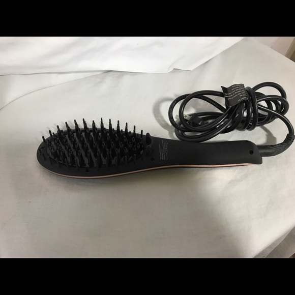 foxybae brush straightener